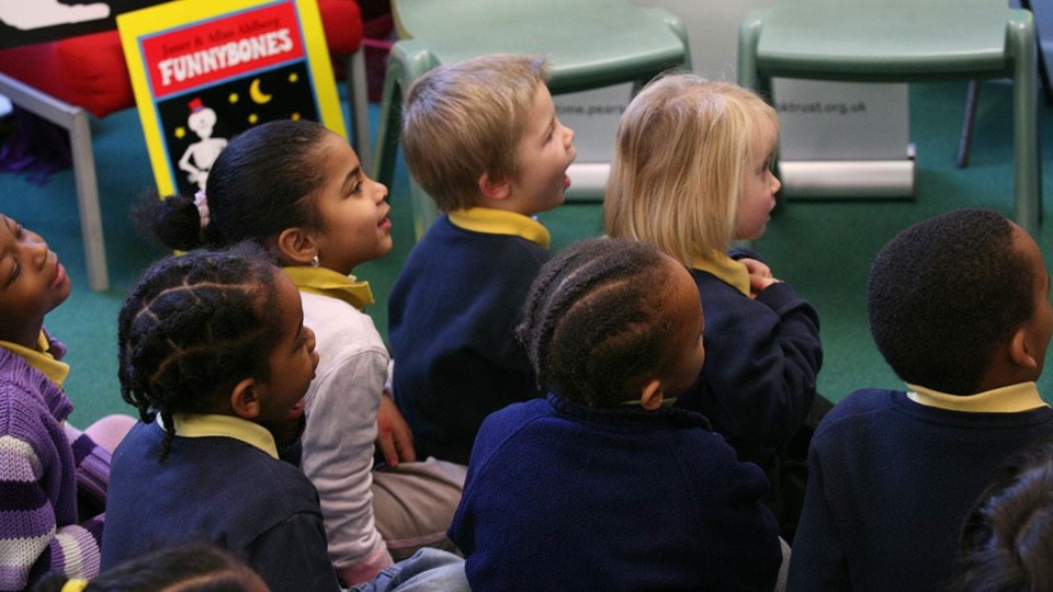 2021-05-19 school-children-being-read-to-16x9.jpg 2021-05-19 school-children-being-read-to-16x9.jpg